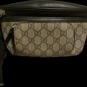 Authentic Gucci GG Supreme Belt Bag Black Fanny Pack